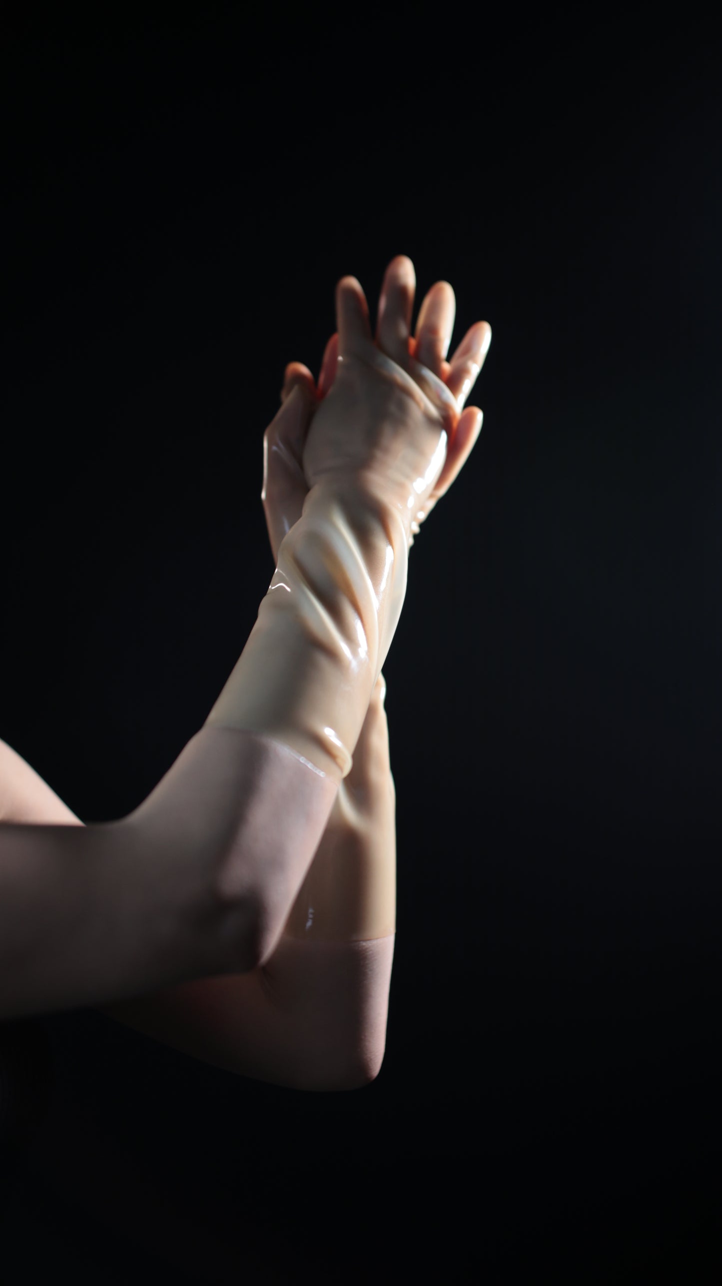 Chlorinated One-piece Latex Gloves