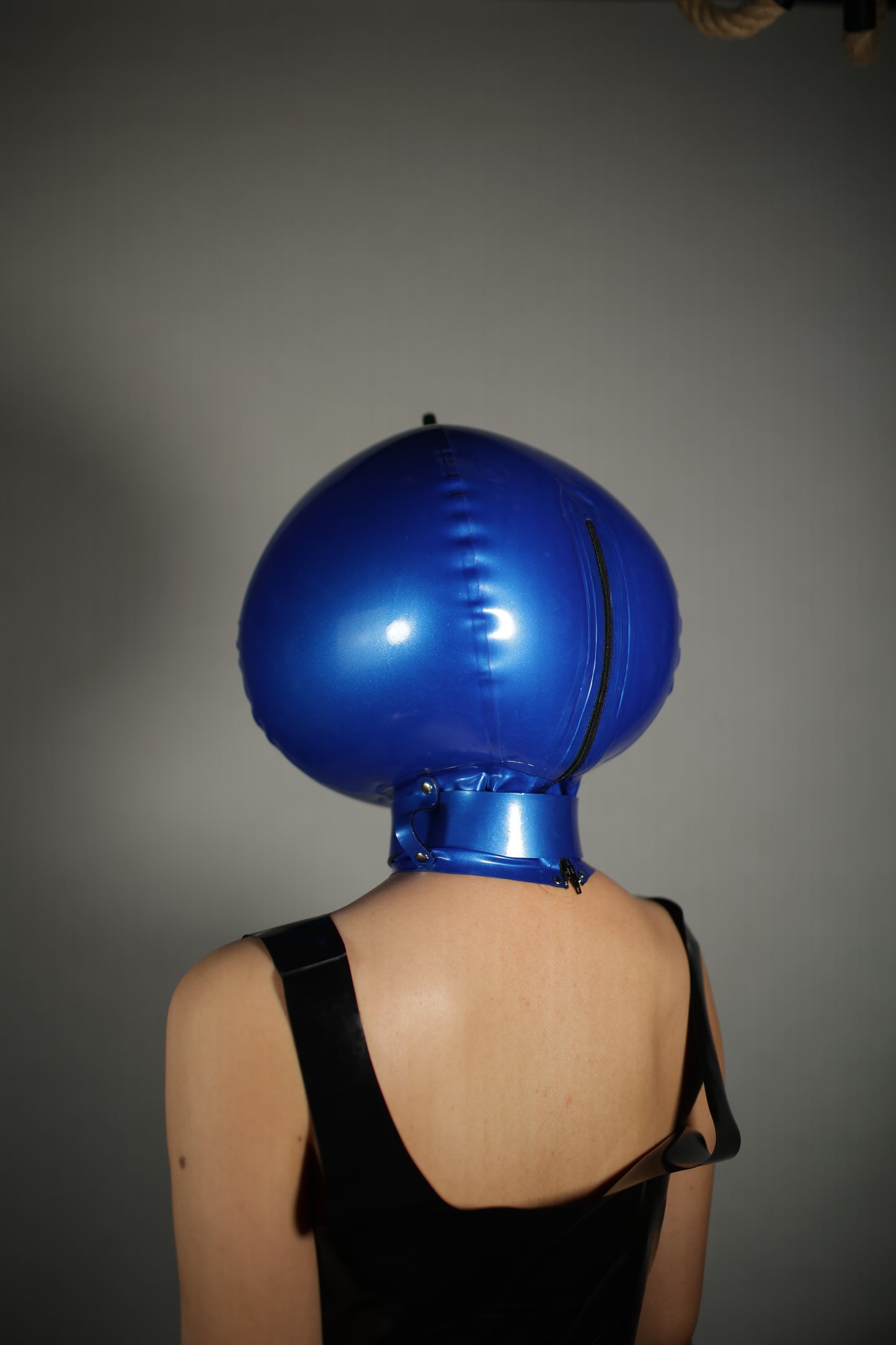 Inflatable Headgear With Mouth Plug