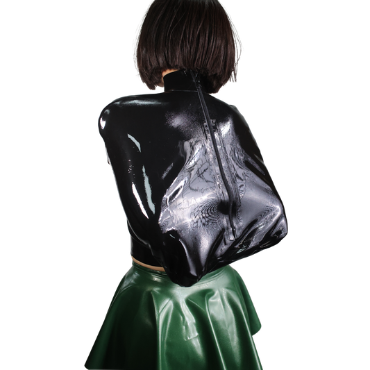 A Four-cornered Bondage Suit